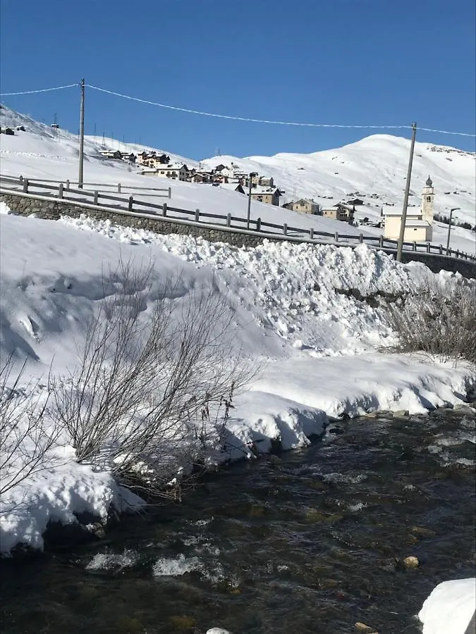 Baita Mattia Livigno 0*,  Italy